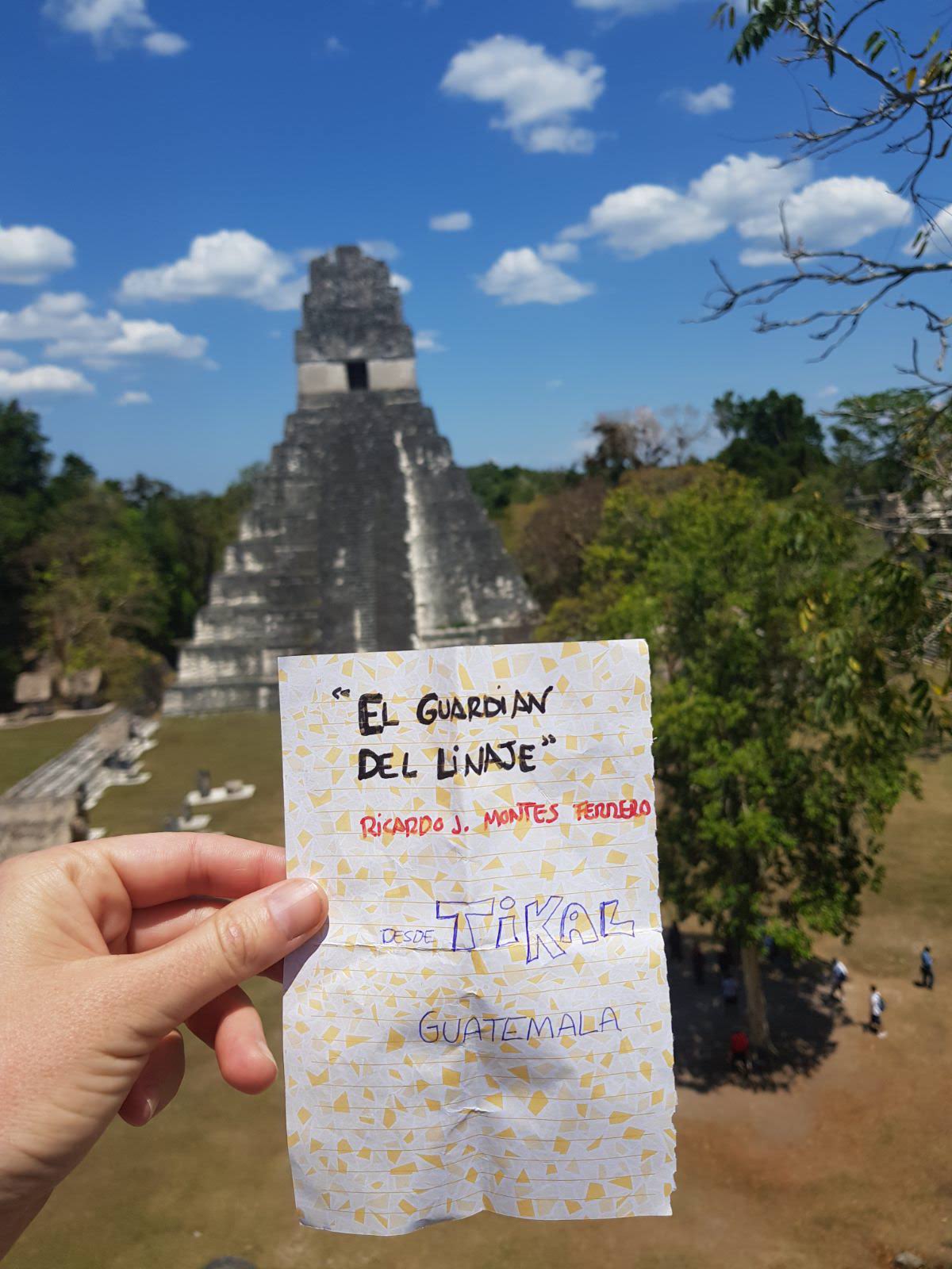 La Novela "El Guardián del Linaje" en la Tikal, Guatemala
