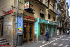 Fachada de la Librería Estafeta de Pamplona.