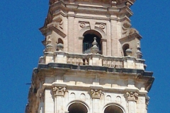 Cara sureste de la Torre. Campanas "Santísim" (izquierda) y "Combregats"