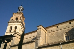 Cara noroeste de la Torre. Campanas "Els Albats" (izquierda) y "Santa Barbara"